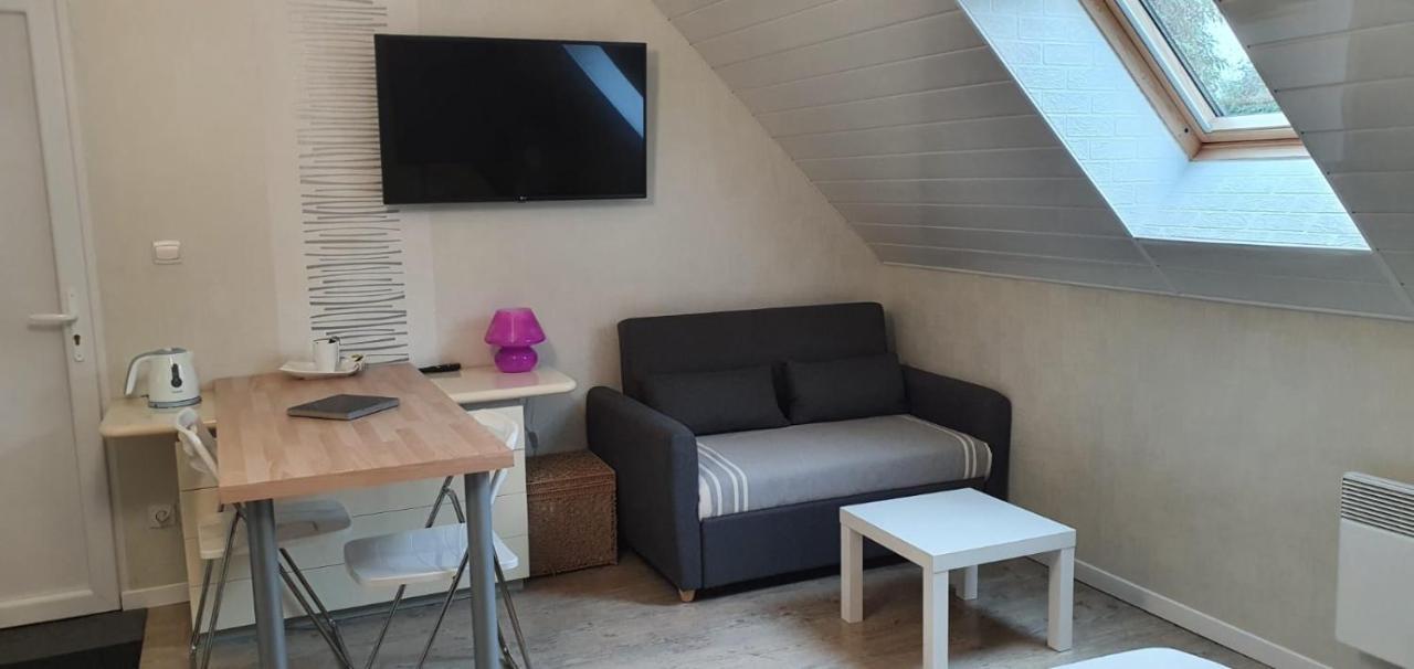 Suite Parentale Du Relais De Drugy Saint-Riquier Exterior photo